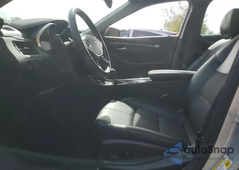 2017 Chevrolet Impala Lt z USA, uszkodzony, nr VIN 1G1105S39HU154177